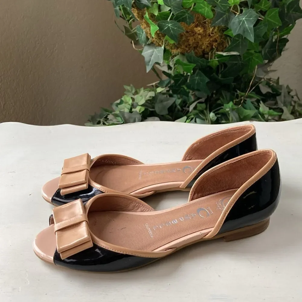 Jeffery Campbell Slip-On Patented Leather Black/Tan Shoes Size 6